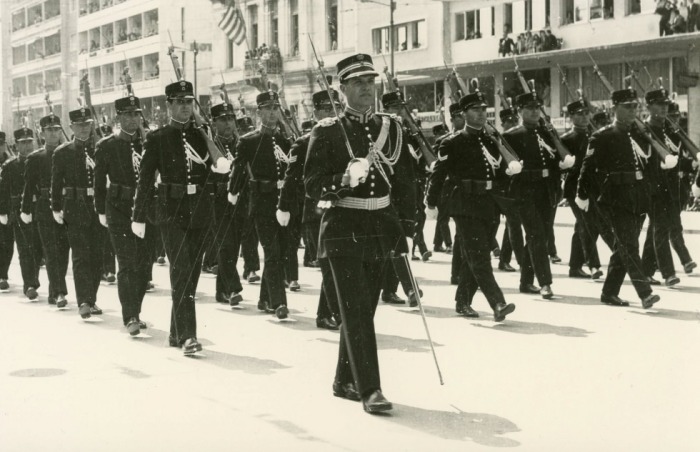 παρέλαση της 25ης Μαρτίου 1965 στην Πανεπιστημίου